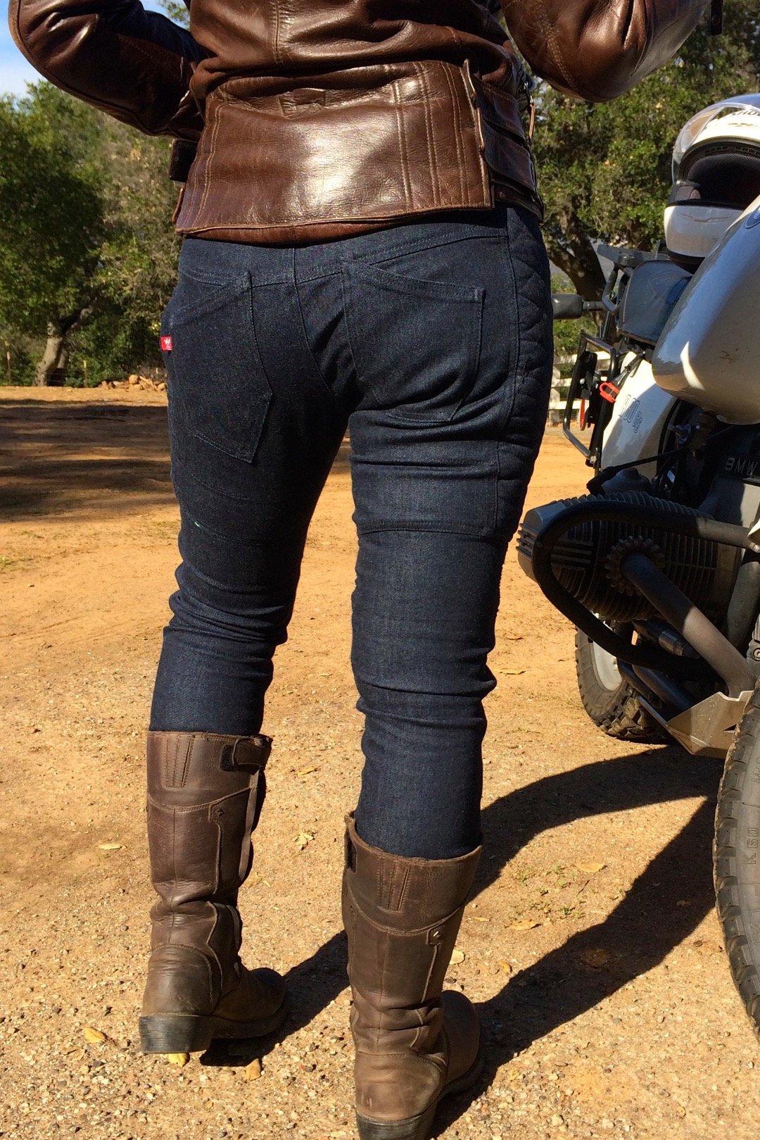 Pando-Moto-Rosie-womens-motorcycle-jeans-review-3 - GLORIOUS MOTORCYCLES