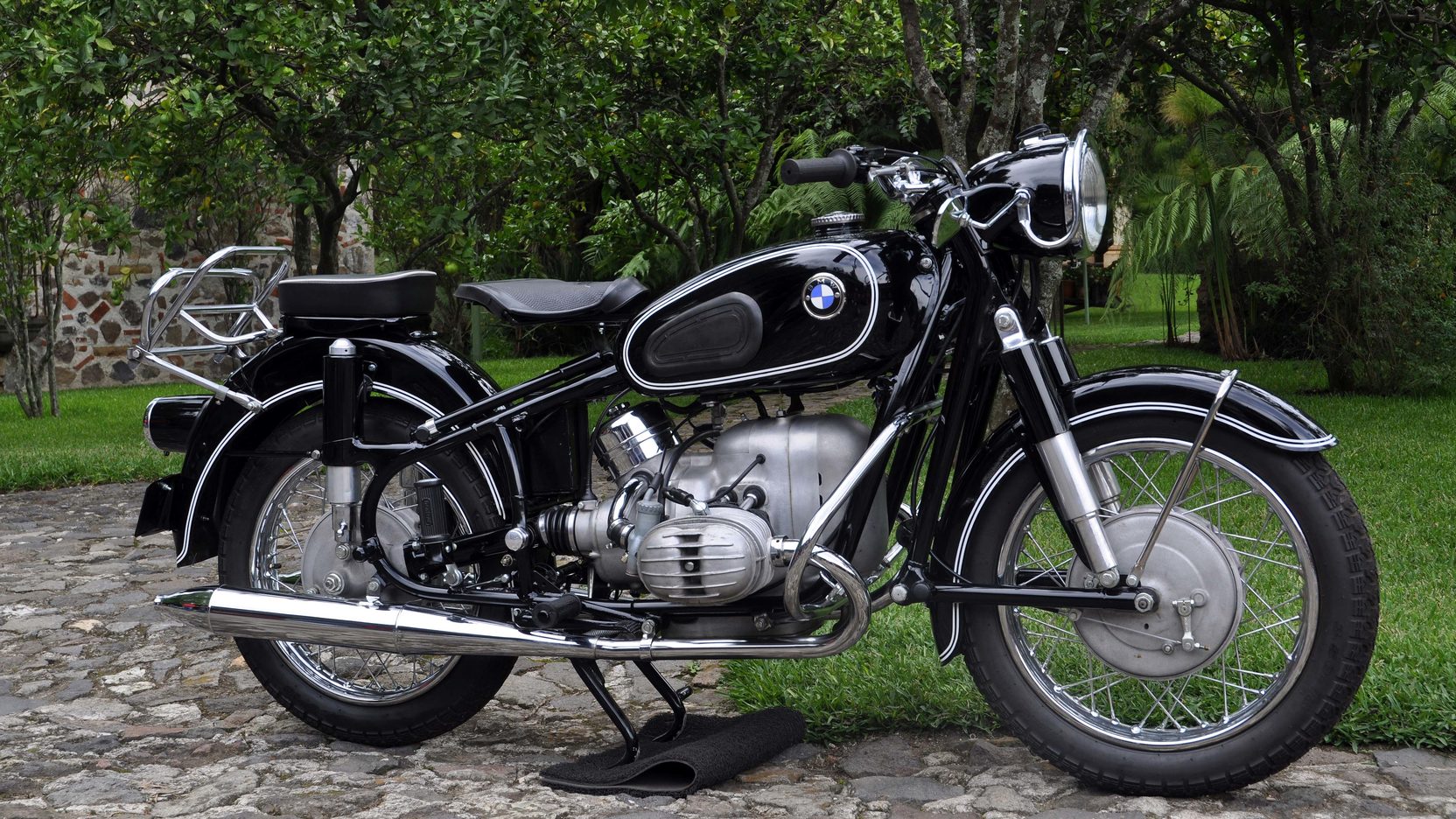 1964-BMW-R602 - GLORIOUS MOTORCYCLES